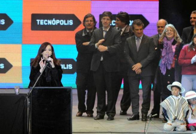 CRISTINA TECNOPOLIS CUATRO