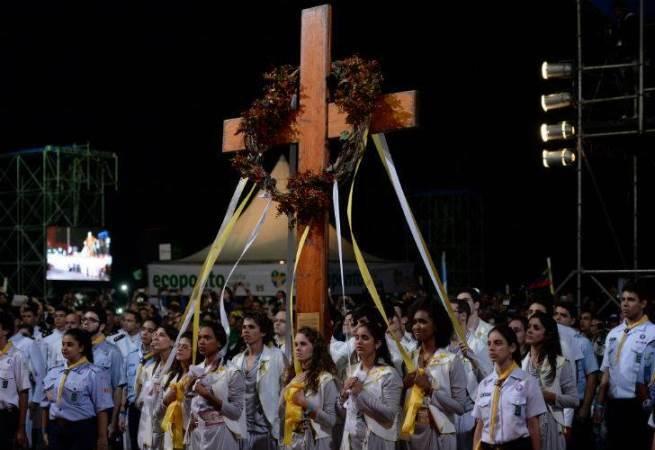 PAPA VIA CRUCIS CINCO