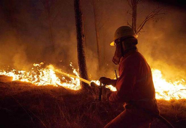 CORDOBA INCENDIO CINCO