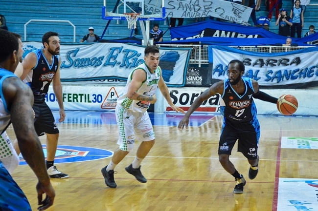 Echagüe_Estudiantes(c)_Bernardo_Albisu-9